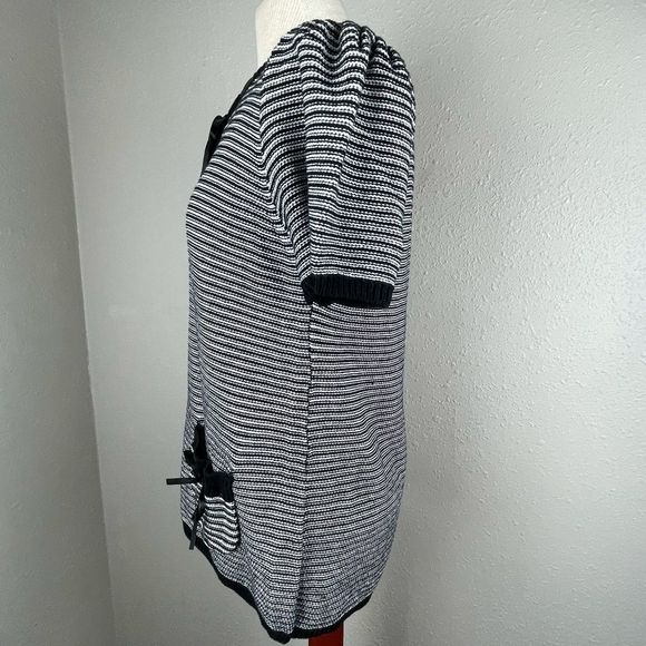 NWOT Larry Levine Short Sleeve Cardigan Sweater - Picture 4 of 7